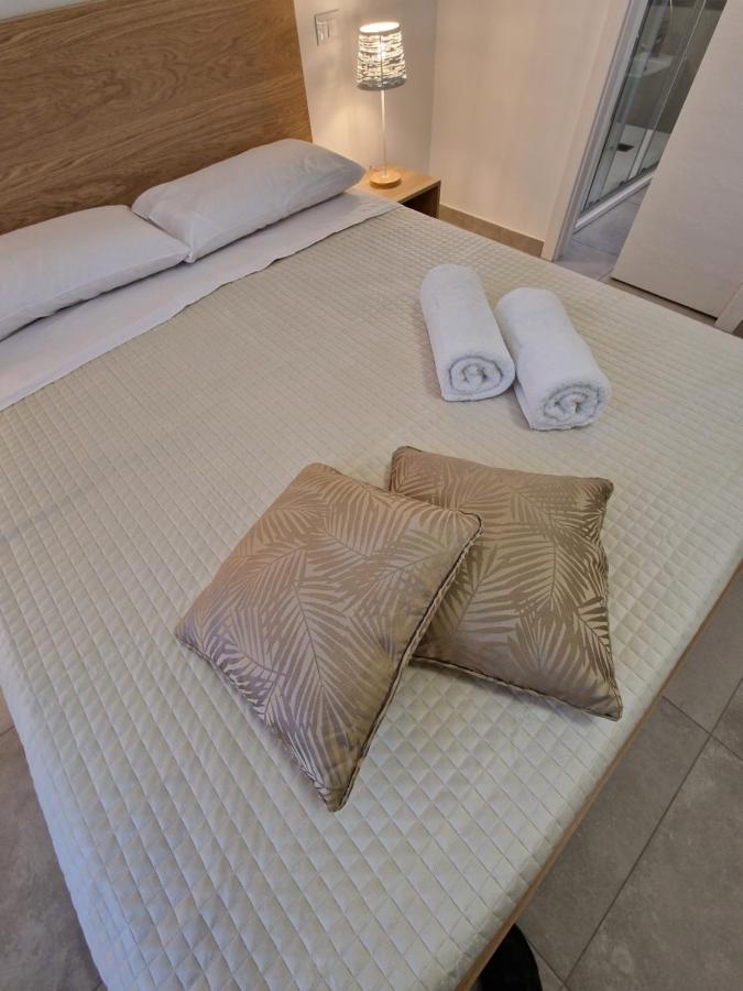 Villa Eden, Bed And Breakfast Cinisi Ngoại thất bức ảnh